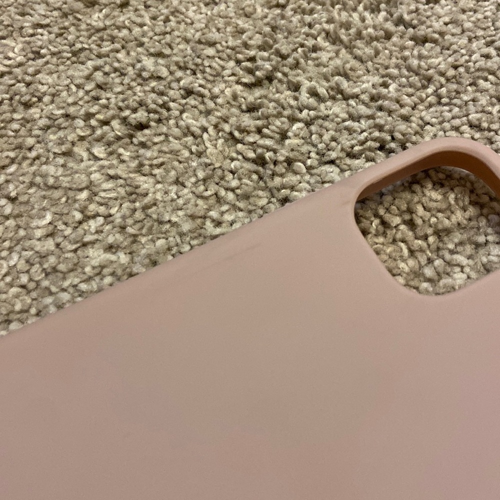 Solid Color iPhone 11 Cases - Picture 6 of 6